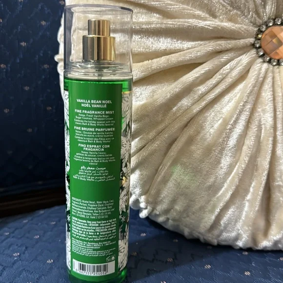 BATH & BODY WORKS SET. . . VANILLA BEAN NOEL SCENT - Picture 4 of 6